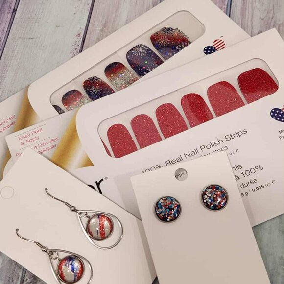 Color Street- Retired red white and blue bundle - Picture 9 of 9